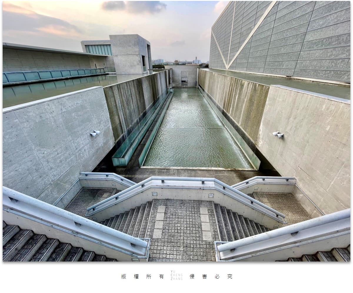 great architecture design of Sayamaike Museumm